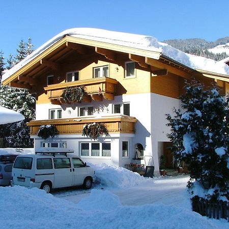 Glemmy Appartements Inkl Sommercard Viehhofen Exteriér fotografie