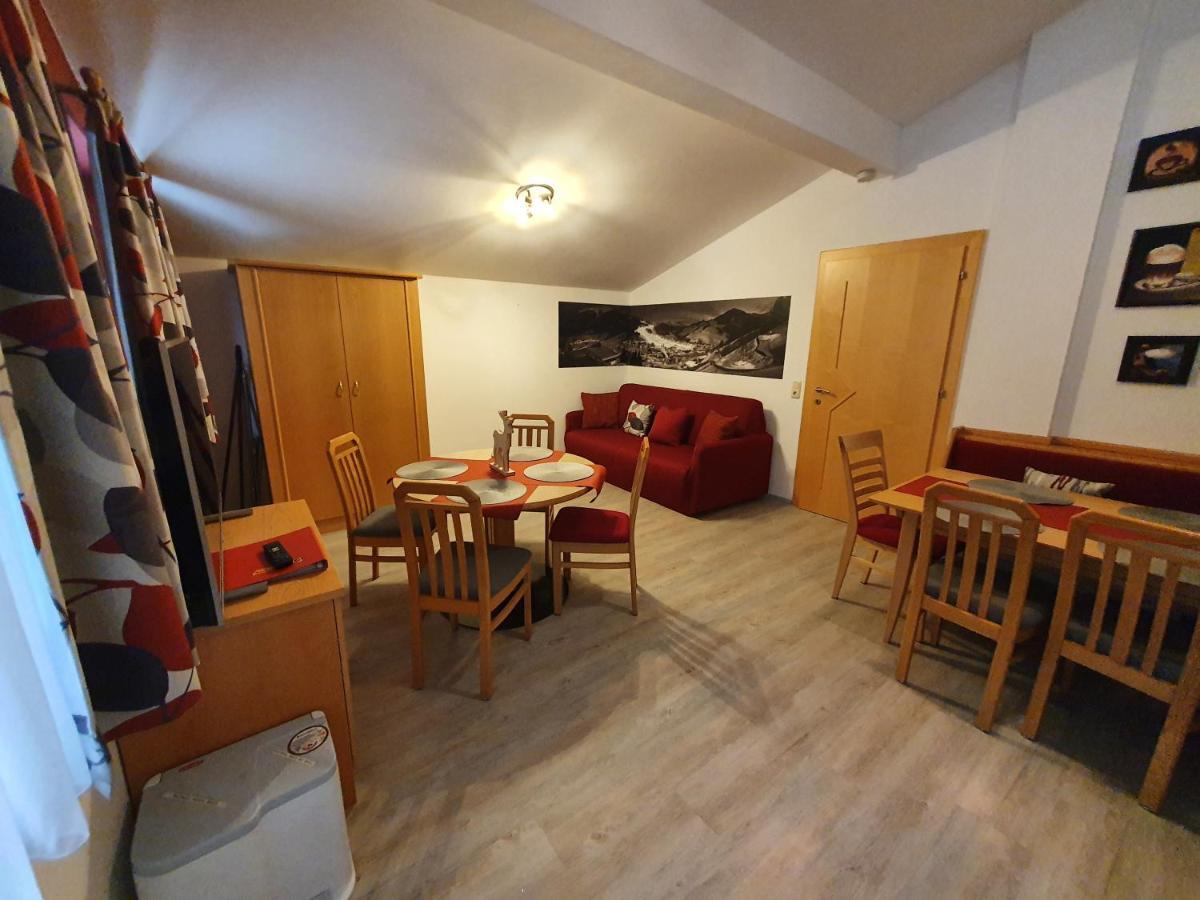Glemmy Appartements Inkl Sommercard Viehhofen Exteriér fotografie