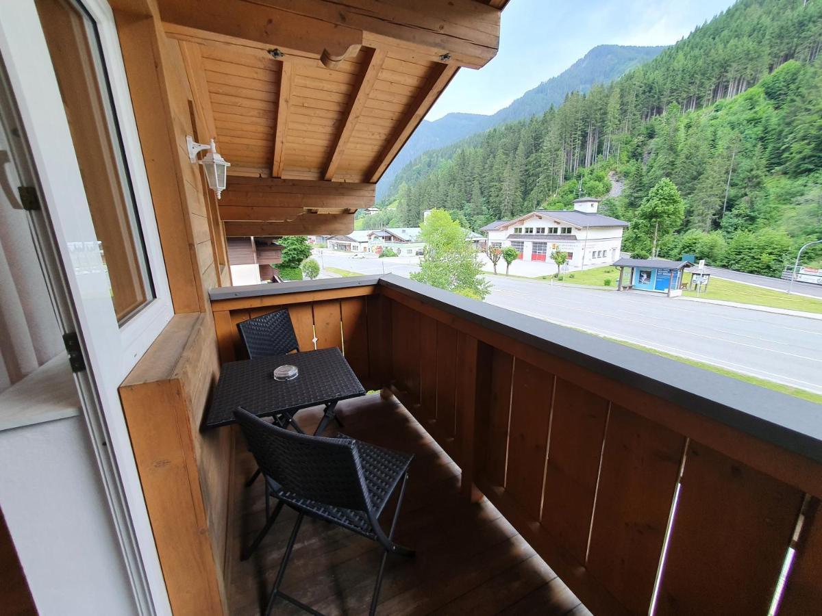 Glemmy Appartements Inkl Sommercard Viehhofen Exteriér fotografie